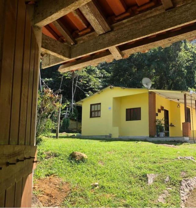 Casa Amarela Prumirim Ubatuba Exterior photo